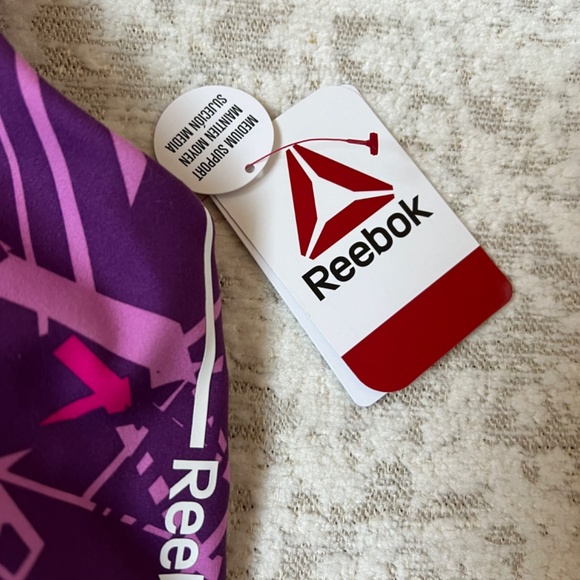 Reebok sports bra - Picture 3 of 5